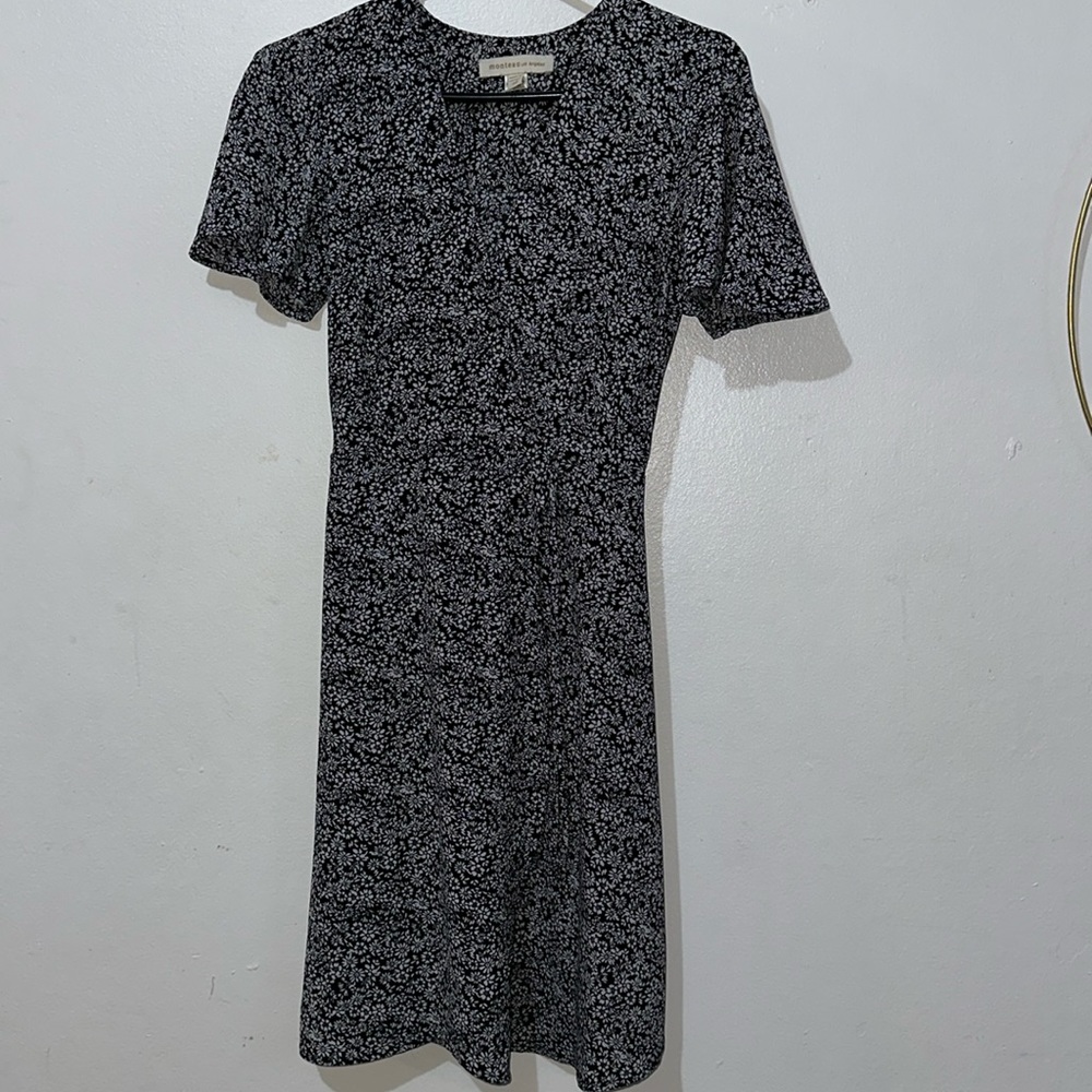 Cute Flower Dress (Size XS)